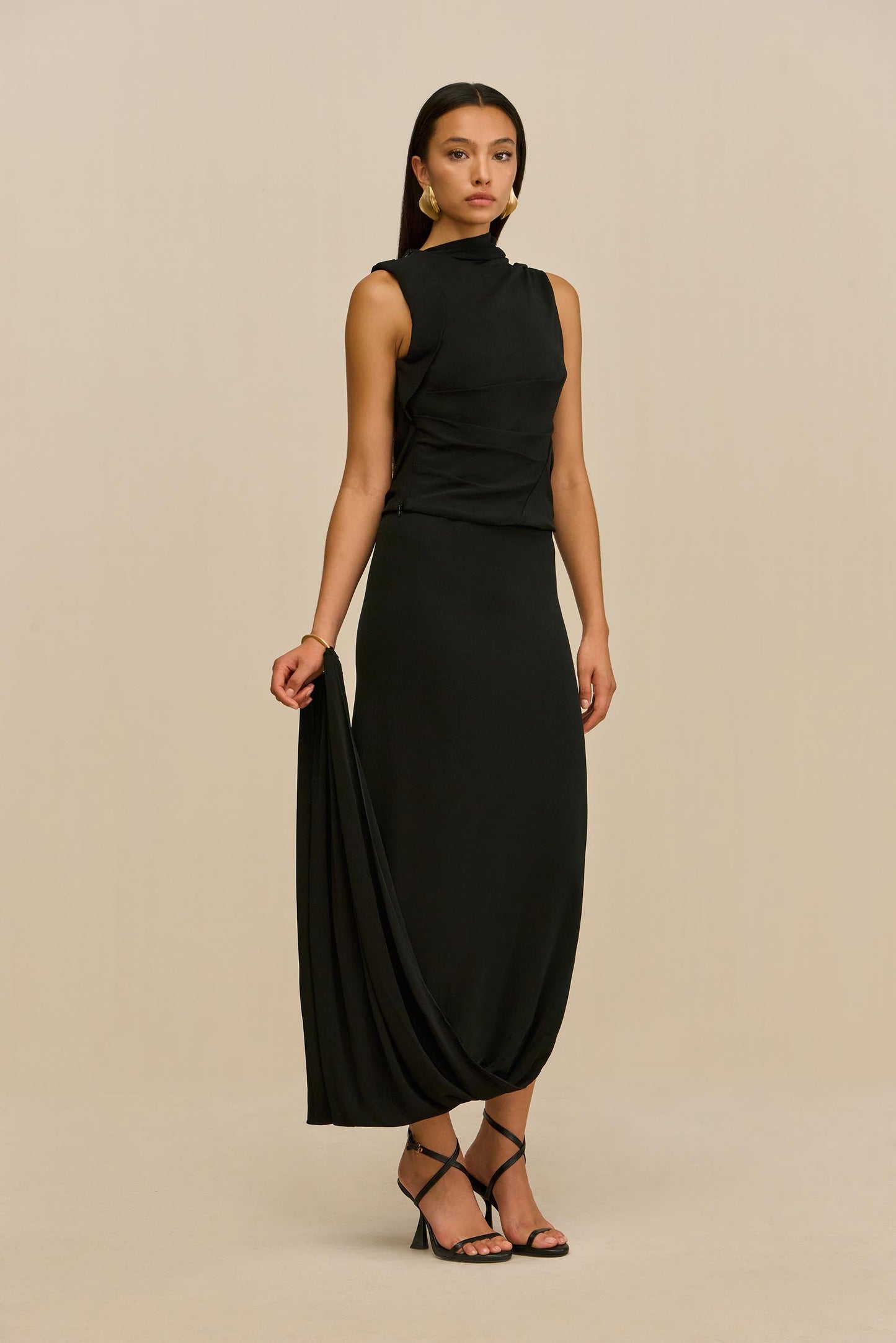 CHRISTIAN TOP - BLACK