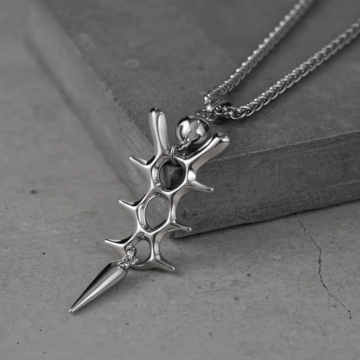 BIOMECH SPINE NECKLACE